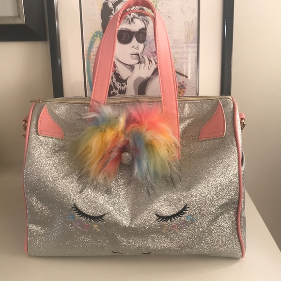 Under one sky - unicorn 🦄 duffel bag - Picture 1 of 5